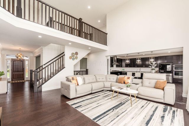 5962 Laurel Lane, Delaware, OH 43015