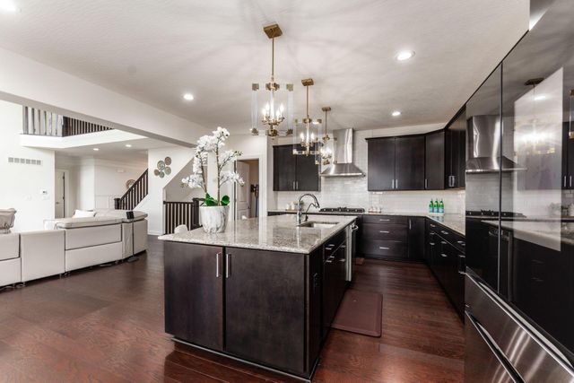 5962 Laurel Lane, Delaware, OH 43015