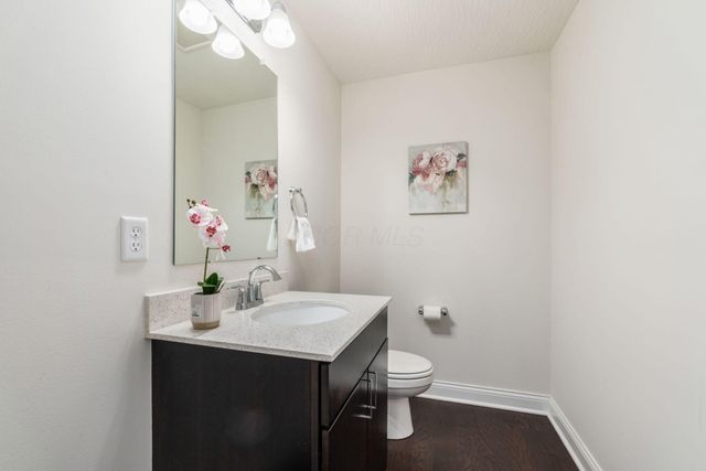 5962 Laurel Lane, Delaware, OH 43015