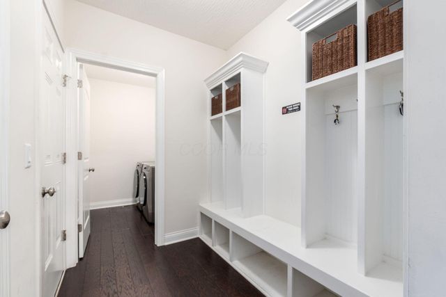 5962 Laurel Lane, Delaware, OH 43015