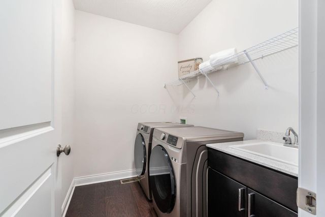 5962 Laurel Lane, Delaware, OH 43015