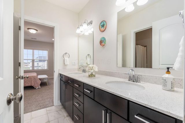 5962 Laurel Lane, Delaware, OH 43015