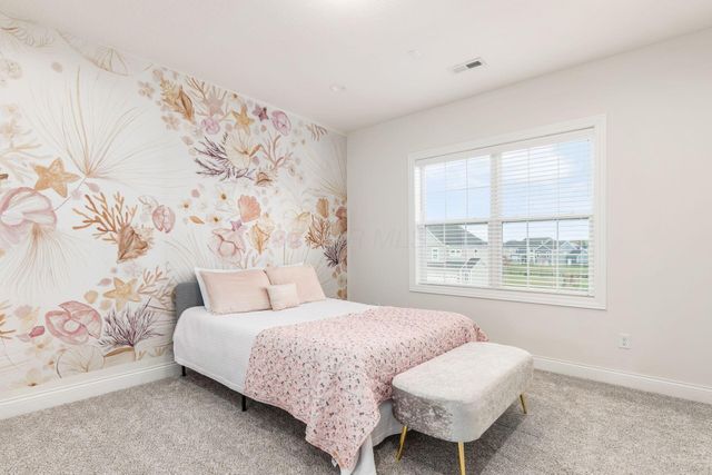 5962 Laurel Lane, Delaware, OH 43015