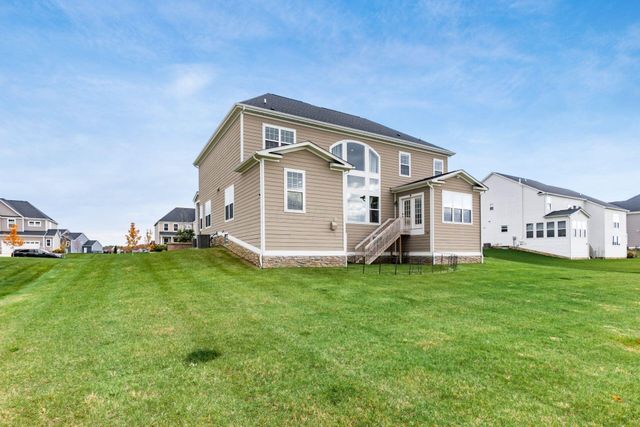 5962 Laurel Lane, Delaware, OH 43015