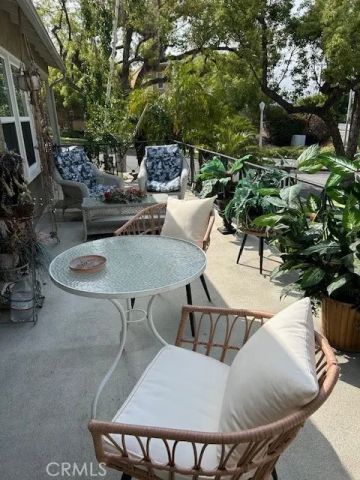 1120 East Avenue, Burbank, CA 91504