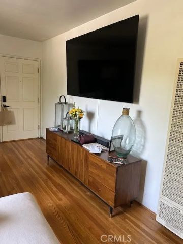 1120 East Avenue, Burbank, CA 91504