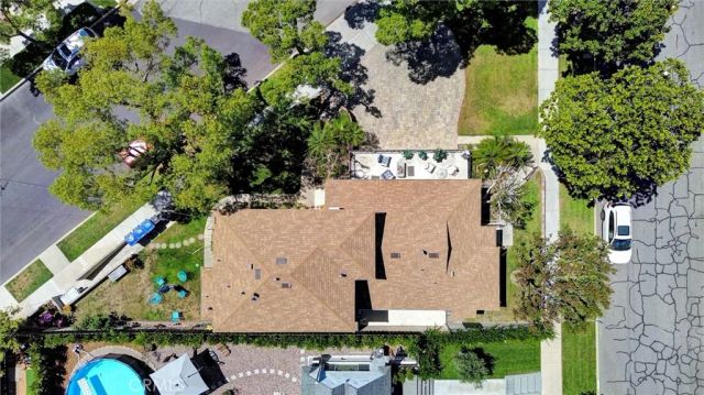 1120 East Avenue, Burbank, CA 91504