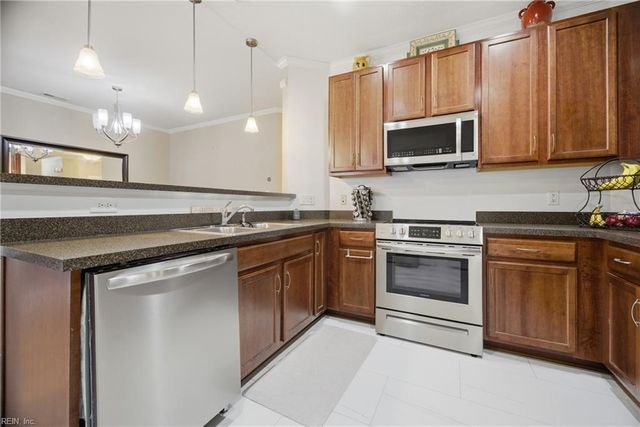 4584 Willow Croft DR, Virginia Beach, VA 23462