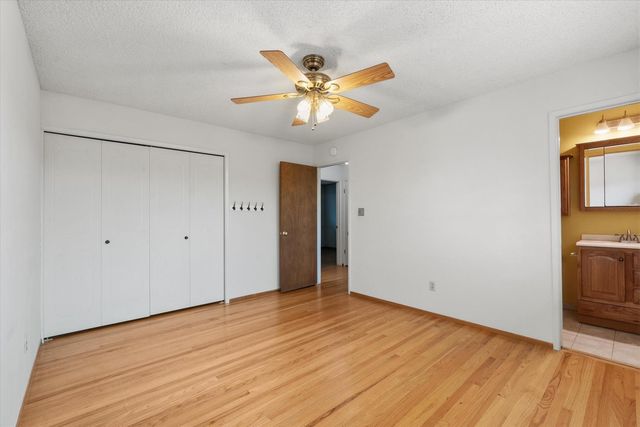 404 Cabrillo Ave, Davis, CA 95616