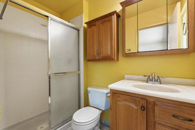 404 Cabrillo Ave, Davis, CA 95616