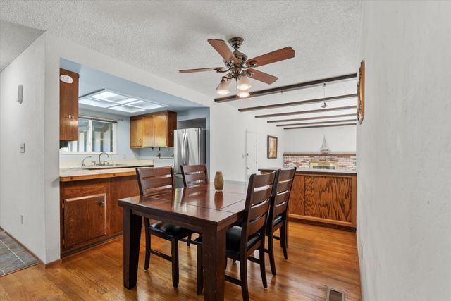 404 Cabrillo Ave, Davis, CA 95616