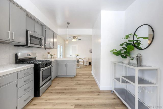 3476 Reynard Way, San Diego, CA 92103