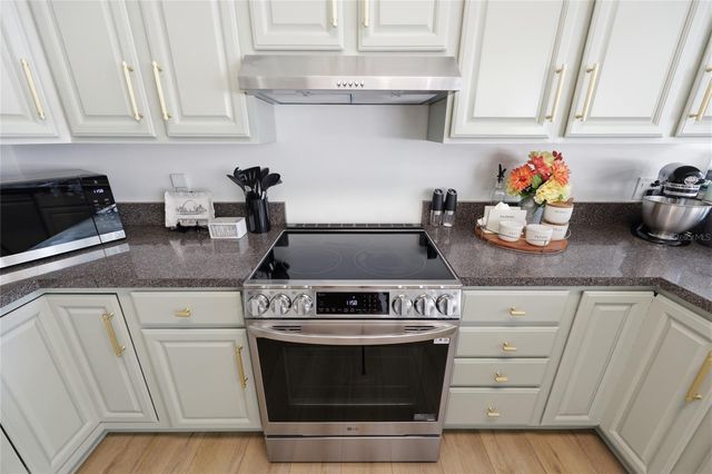 10007 NW 24TH PLACE, Gainesville, FL 32606