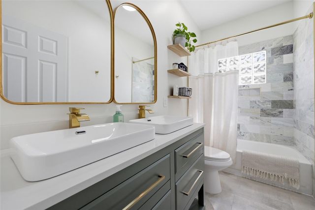 10007 NW 24TH PLACE, Gainesville, FL 32606