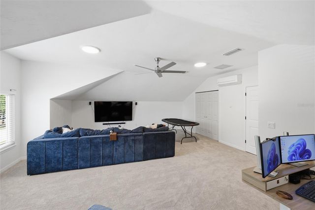 10007 NW 24TH PLACE, Gainesville, FL 32606