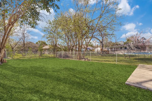 5416 East Side Avenue Left, Dallas, TX 75214