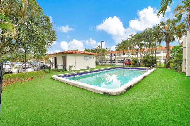 400 NW 65th Ave 210, Margate, FL 33063