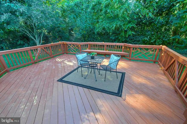 7204 REGENT DR, Alexandria, VA 22307