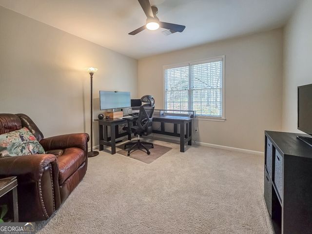 6084 Fairlong Point NW, Acworth, GA 30101