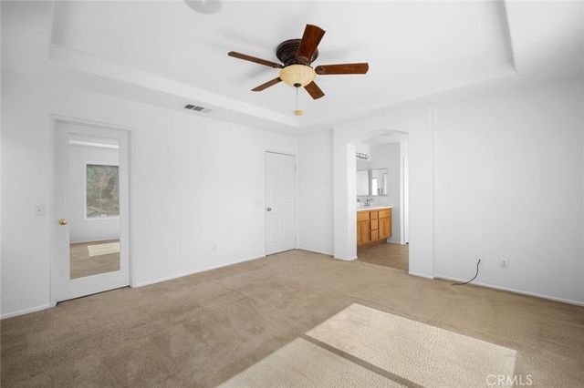 29511 Dana Court, Canyon Country, CA 91387
