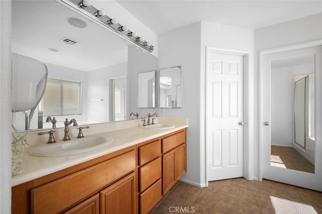 29511 Dana Court, Canyon Country, CA 91387
