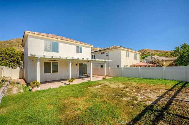 29511 Dana Court, Canyon Country, CA 91387