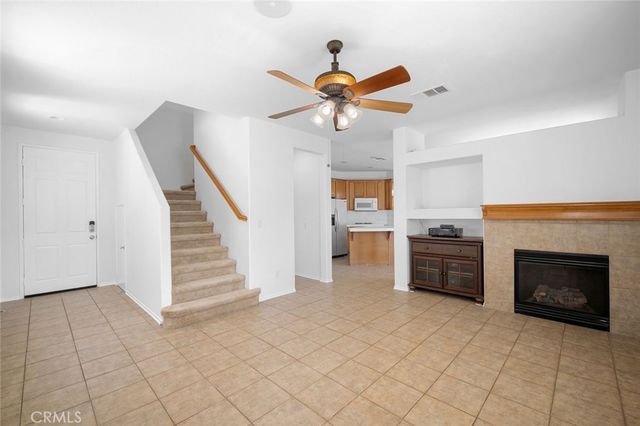 29511 Dana Court, Canyon Country, CA 91387