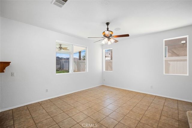 29511 Dana Court, Canyon Country, CA 91387