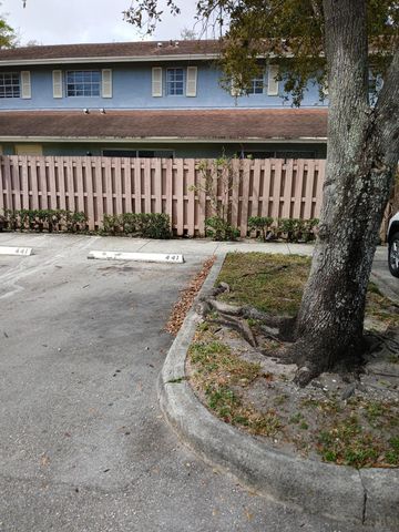 441 Cypress Way W, Palm Springs, FL 33406