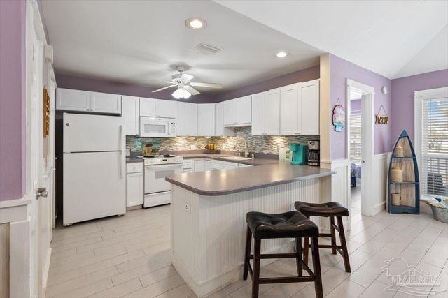 1466 Sonata Ct, Navarre Beach, FL 32566