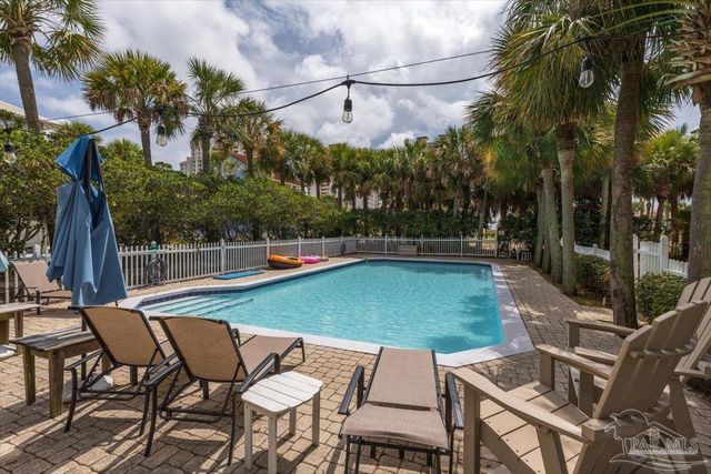 1466 Sonata Ct, Navarre Beach, FL 32566