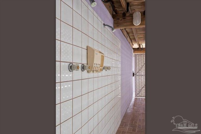 1466 Sonata Ct, Navarre Beach, FL 32566