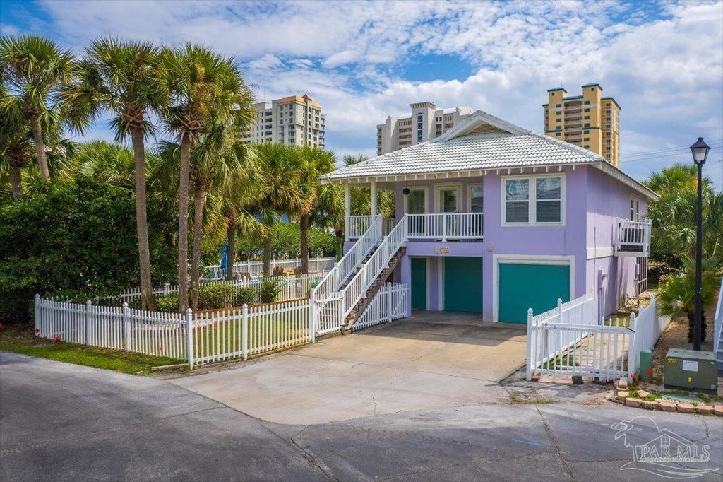 1466 Sonata Ct, Navarre Beach, FL 32566