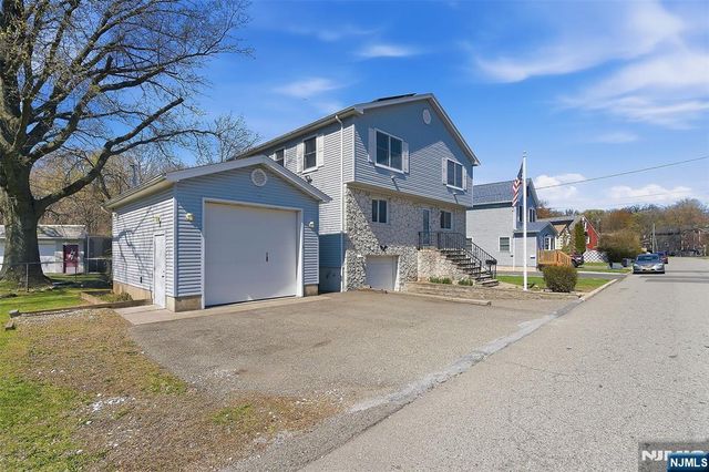 7 Franklin Street, Little Ferry, NJ 07643