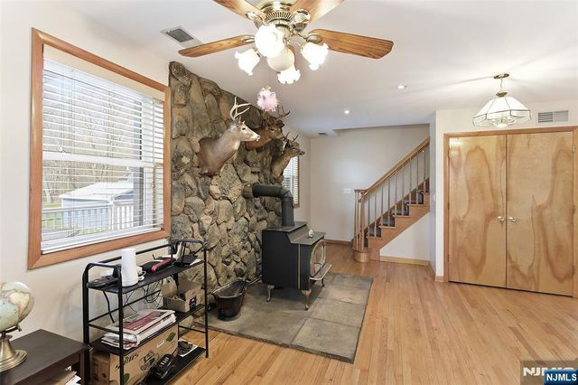 7 Franklin Street, Little Ferry, NJ 07643