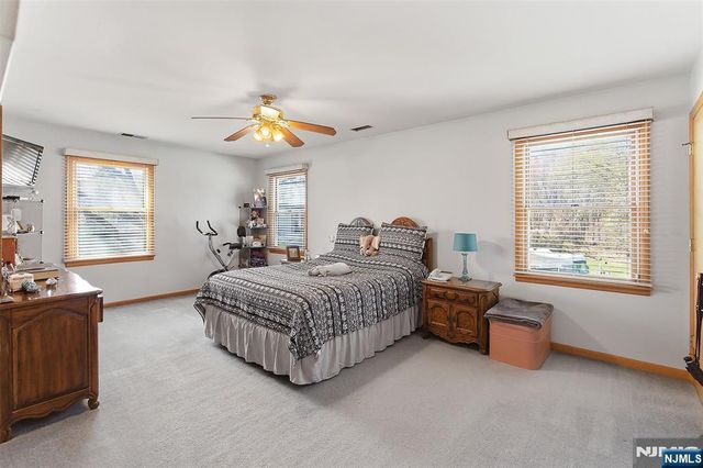 7 Franklin Street, Little Ferry, NJ 07643