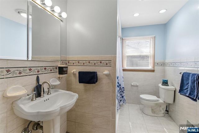 7 Franklin Street, Little Ferry, NJ 07643