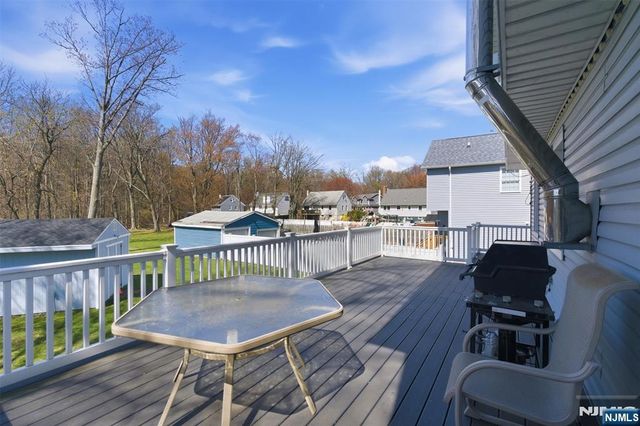 7 Franklin Street, Little Ferry, NJ 07643