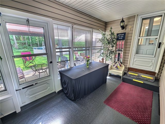 55 Glenmont Dr Drive, Irondequoit, NY 14617