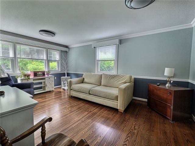 55 Glenmont Dr Drive, Irondequoit, NY 14617