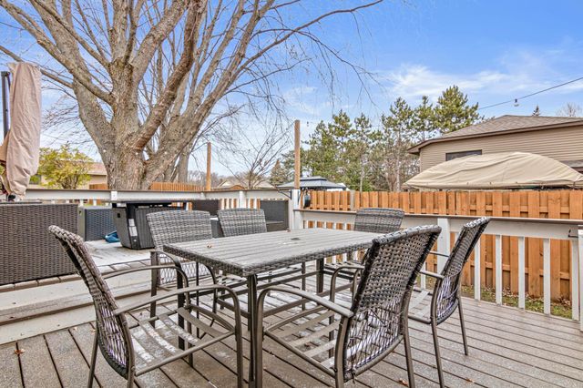 23030 Henna Avenue N, Forest Lake, MN 55025