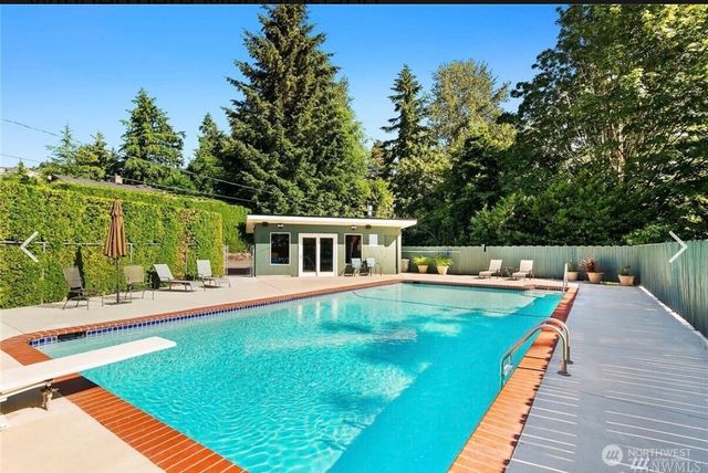 12857 SE 45th Pl, Bellevue, WA 98006