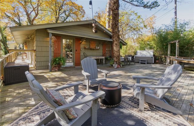 60 Crescent Drive, Eureka Springs, AR 72632