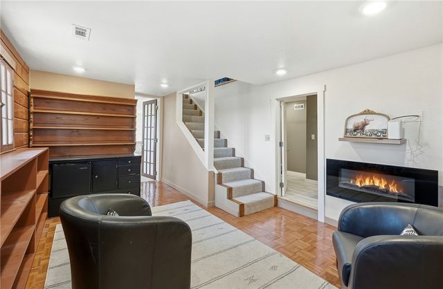 60 Crescent Drive, Eureka Springs, AR 72632