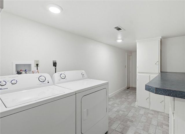 60 Crescent Drive, Eureka Springs, AR 72632