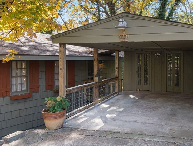 60 Crescent Drive, Eureka Springs, AR 72632