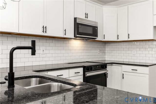 116 Lafayette Ave, Colonial Heights, VA 23834