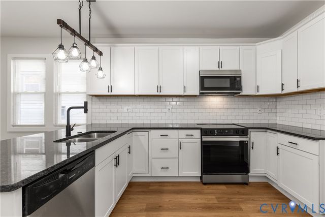 116 Lafayette Ave, Colonial Heights, VA 23834