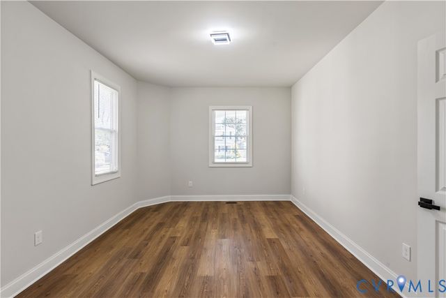 116 Lafayette Ave, Colonial Heights, VA 23834