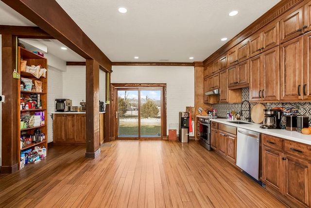 4111 Frisbie Road, Shawnee, KS 66226